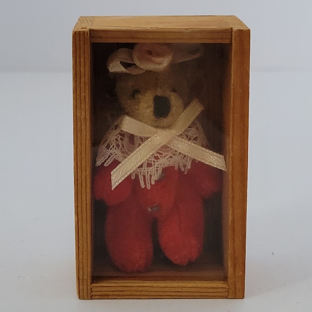 Department 56 miniature teddy bear